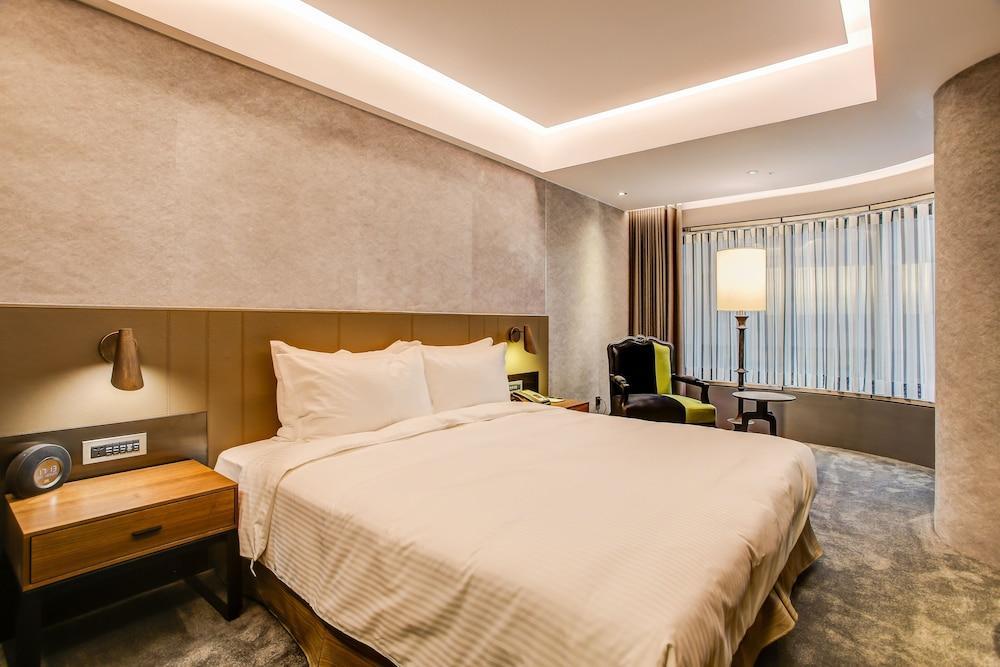 Check Inn Taipei Nanjing Esterno foto