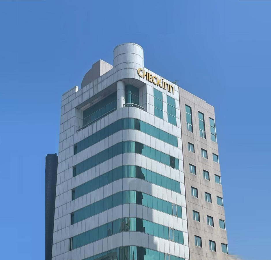 Check Inn Taipei Nanjing Esterno foto
