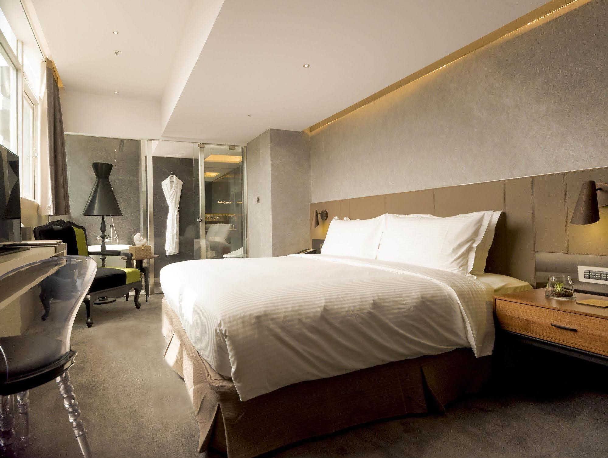 Check Inn Taipei Nanjing Esterno foto